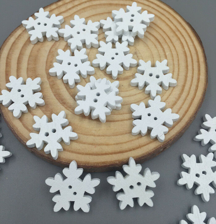 100PCs Crafts Christmas Snowflake Wooden Buttons Fit Sewing Scrapbooking 18mm