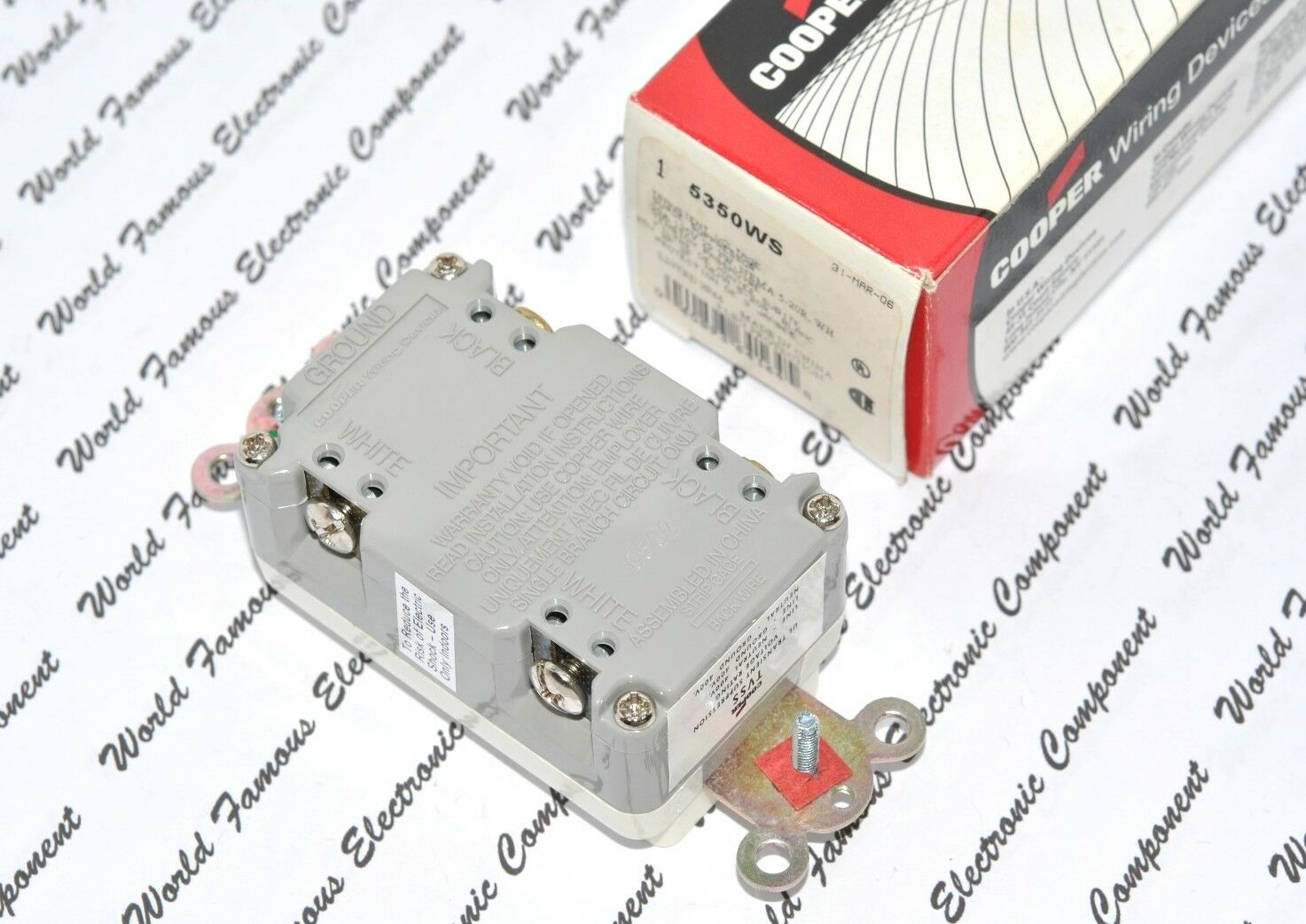 1pcs-COOPER 5350WS TVSS with LED Indicators Receptacle 20A-125V NEMA 5-20