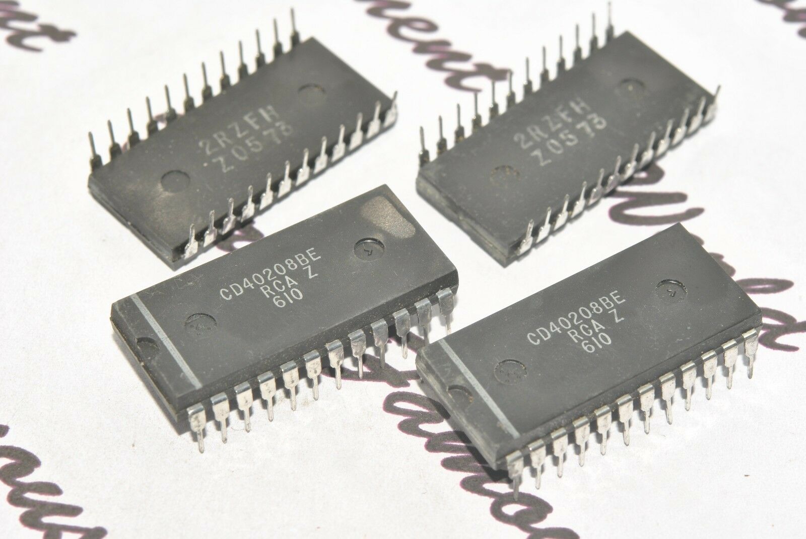 4pcs - RCA CD40208BE Integrated Circuit (IC) - NOS