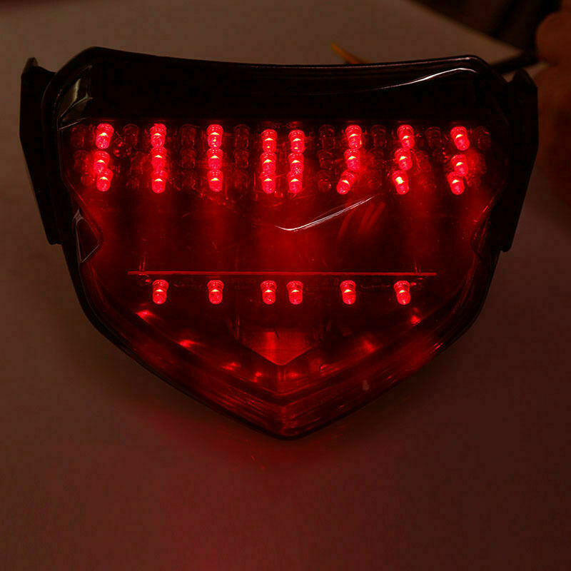 For Suzuki GSXR600 750 04-05 LED Integrated Running Brake Turn Signal Tail Light