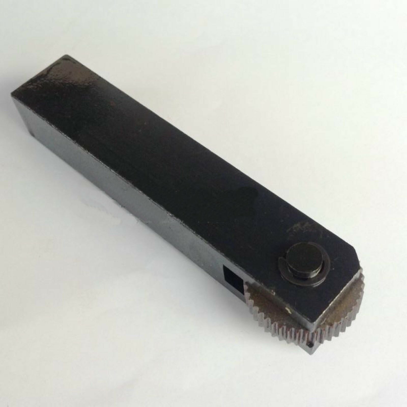 2.0mm Pitch 8mm(ID)*28mm(OD)*8mm(H) Wheel Knurling Linear Knurl Tool