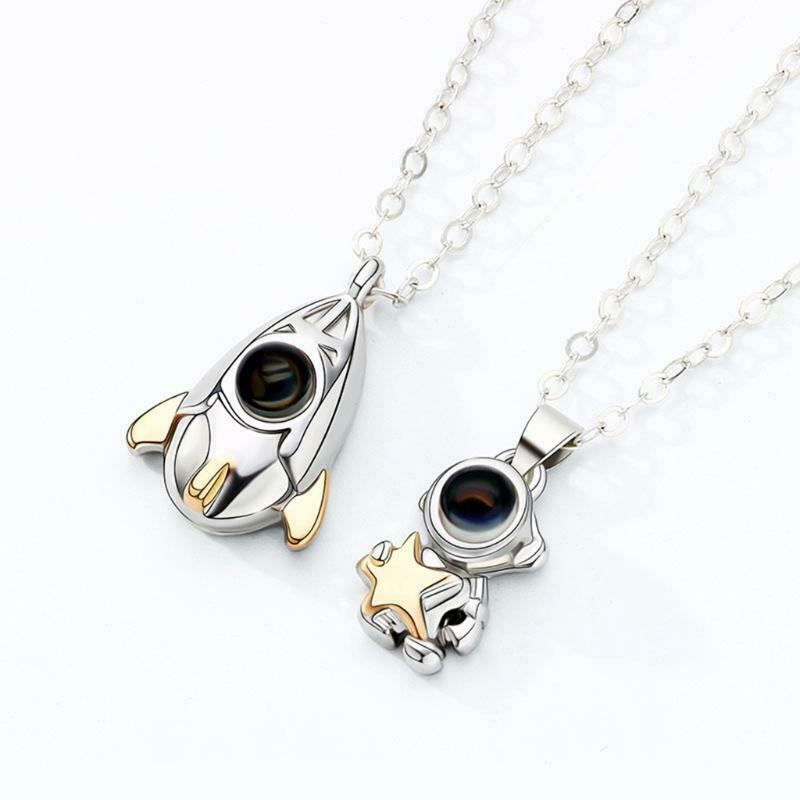 Clavicle Chain Simple Temperament Spaceman Couple Necklace Jewelry Tanabata Gift