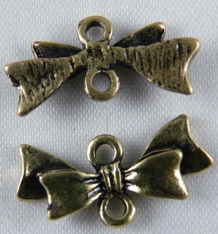 70pcs Bronze Color Bowknot Shaped Connectors 20.5x10mm 13545