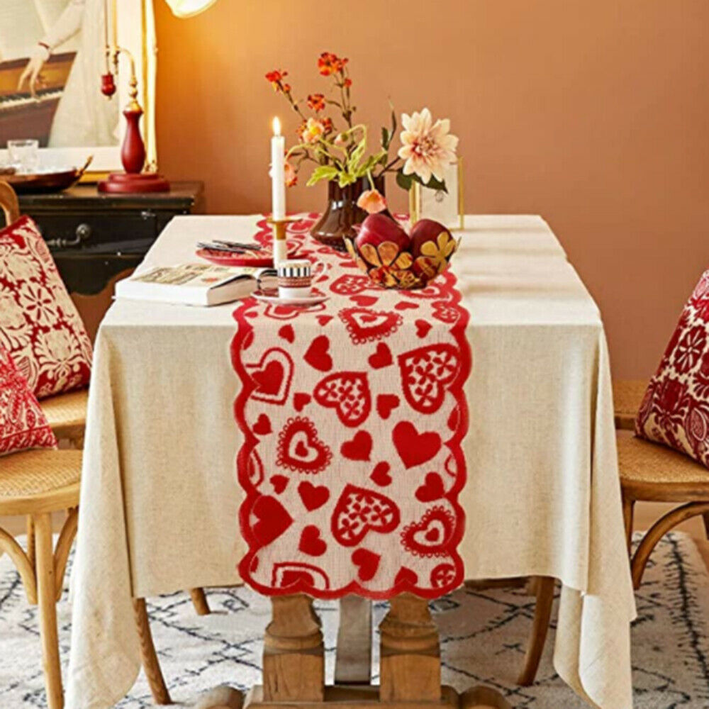 Table Runner Red Heart Printed Lacework Table Cloth Wedding Party Valentines Day
