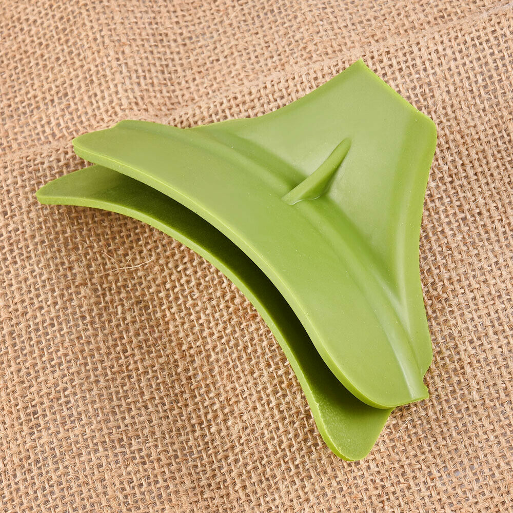 Creative Anti-spill Silicone Slip On Pour Soup Spout Funnel for Pot Pan Bowl US