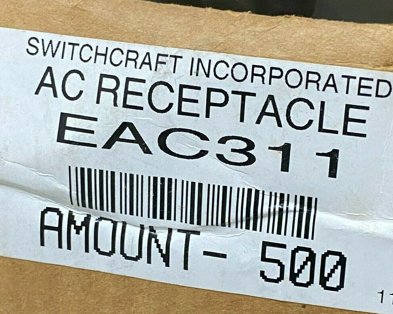 1pcs - SWITCHCRAFT EAC311 10A 250V AC MALE RECEPTACLE AMOUNT IEC INLET SOCKET