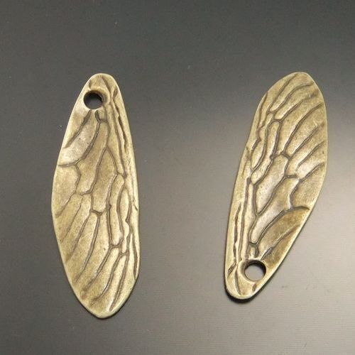 10 Pieces Antiqued Bronze Alloy Animal Wing Look Pendants Fashion Jewelry 02492