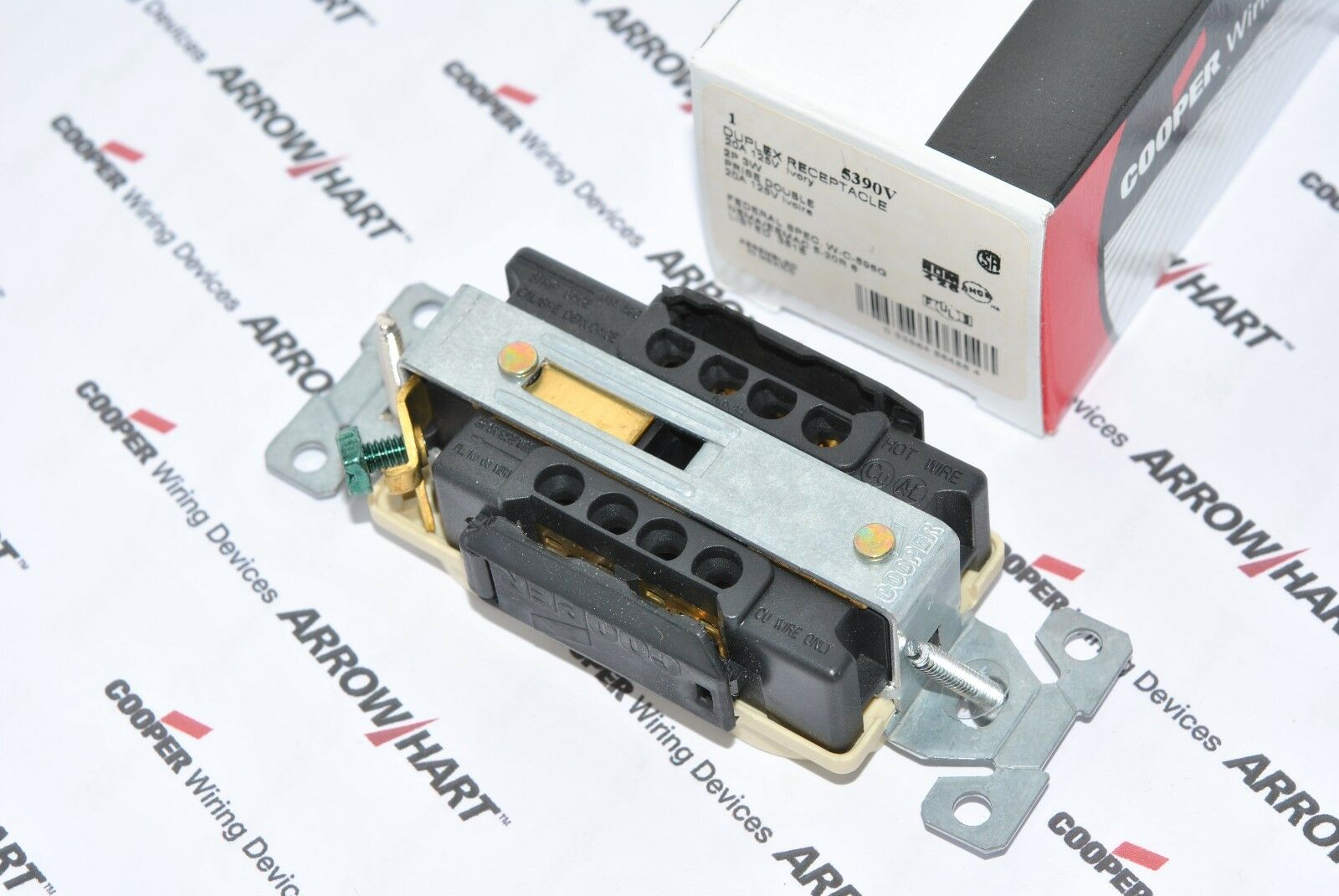 1pcs-COOPER WIRING 5390V 20A 125V - 20A 250V Premium Duplex Receptacle Outlet