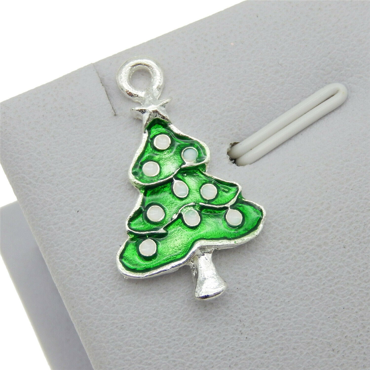 18PCS Green Color Enamel Alloy Lovely Christmas Tree Charms Pendant Crafts 52154
