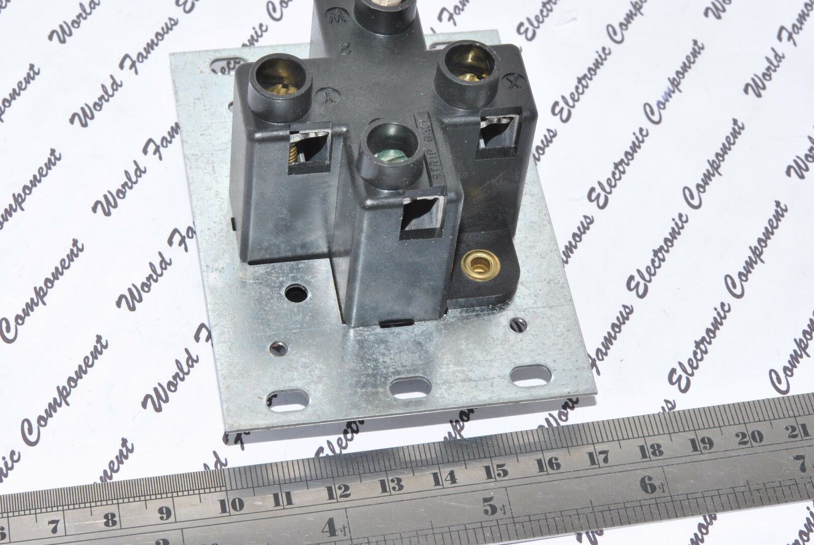 1pcs-COOPER 5744N NEMA 14-30R 30A 125/250V AC Power Receptacle