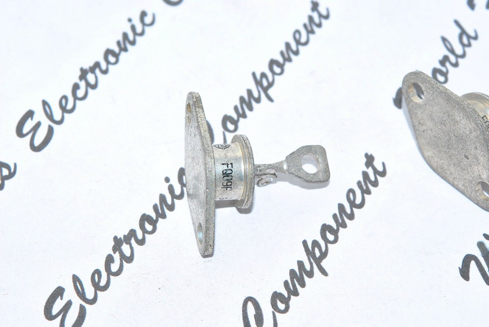 1pcs - HITACHI FQ09F 20A 500V TRIAC