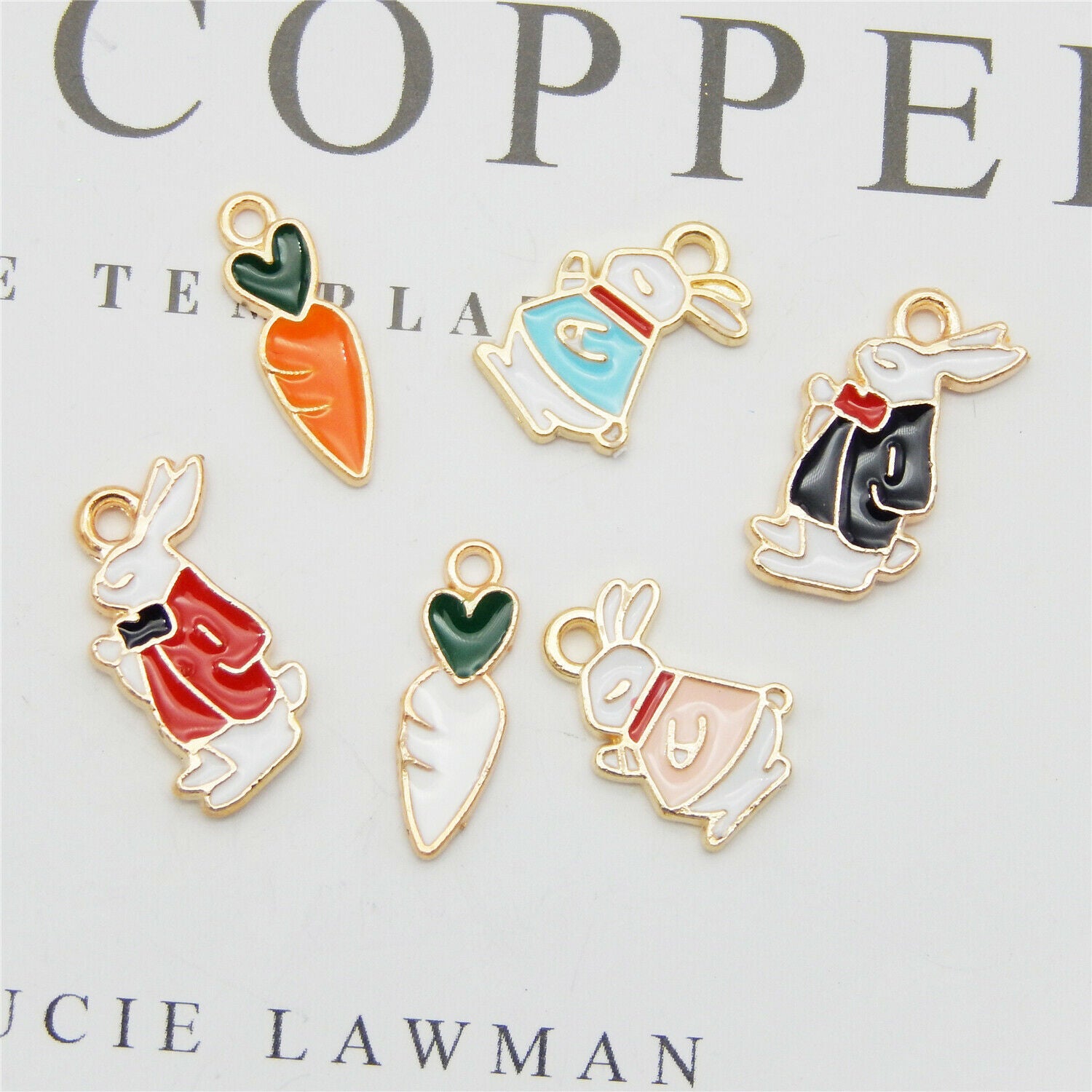 18pcs Assorted Mixed Enamel Alloy Rabbit Carrots Pendant Charms DIY Accessories