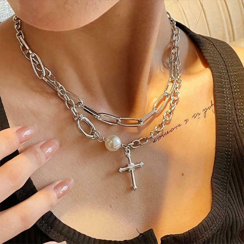 Exquisite Girls Cross Pendant Employees Benefits Necessary for Shopping Party