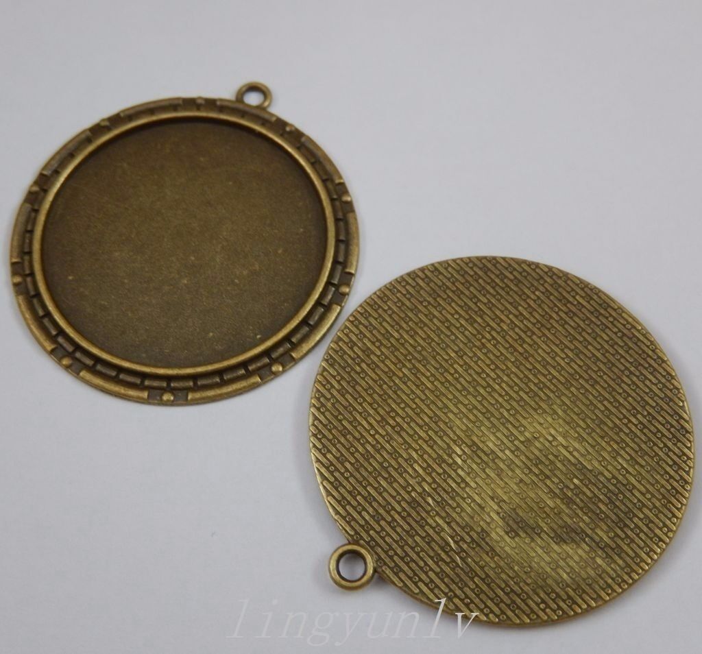 8 Pieces Antiqued Bronze Alloy Round 40x40mm Cameo Setting Pendants Charms 50264
