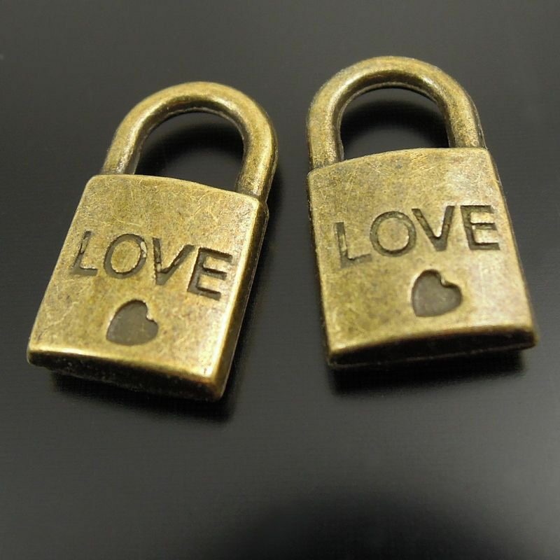 40 pcs Antiqued Bronze Lock Alloy Charm LOVE Engraved Pendant DIY Craft 17*9*3mm