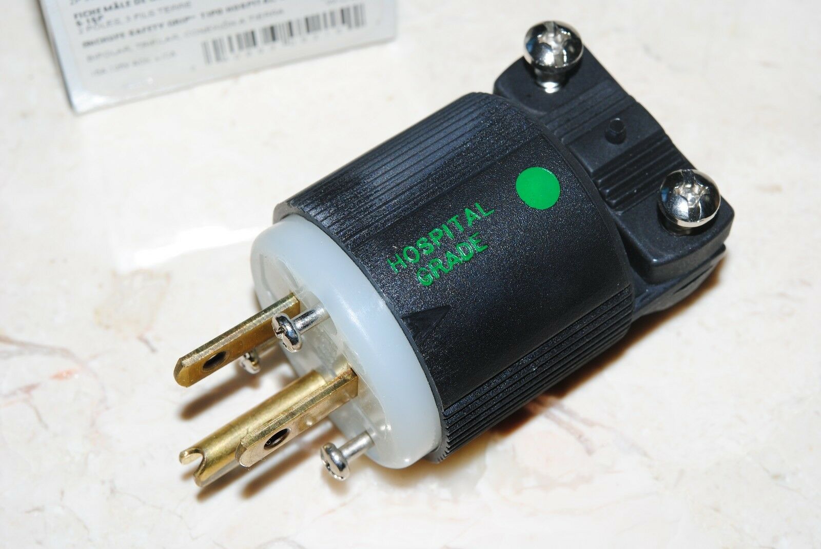 1pcs-COOPER 6266HG 15A 125V NEMA5-15P Hospital Grade Straight Nylon Plug