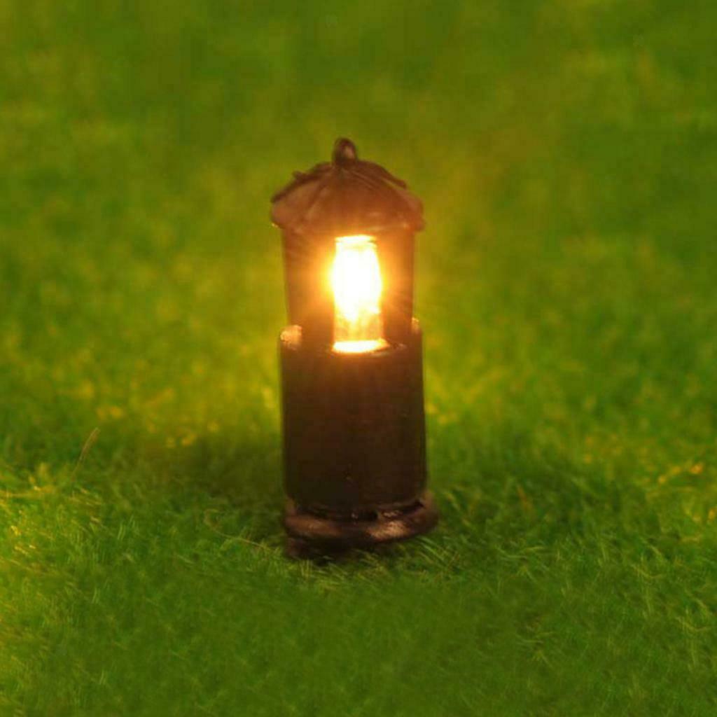 10 Pieces Train Railway Lawn Lamp Light Street Park Grassland Scenery Layout