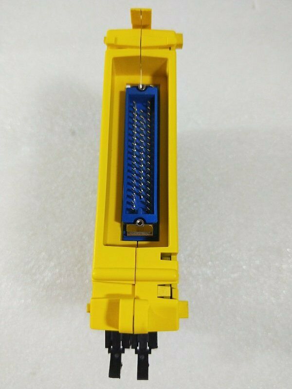 One FANUC A03B-0815-C002 A03B0815C002 I/O Module New In Box