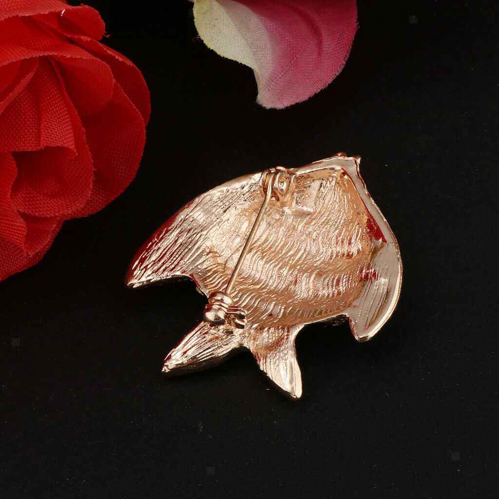 Fashion Crystal Animal Brooch Pin Rhinestone Personality Brestpin Strip Fish