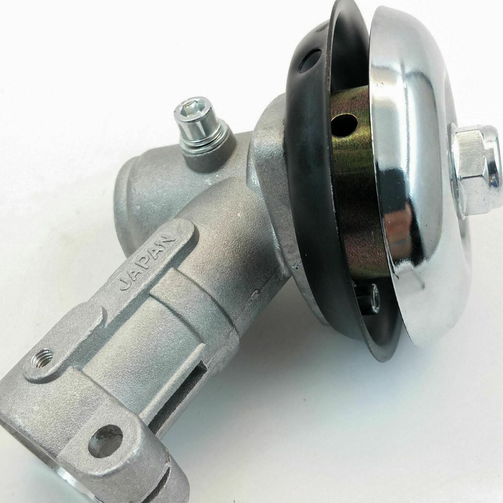 Universal Bevel Gear Box Head for Trimmers, Brush-cutters 26mm tubes, 8mm Shaft
