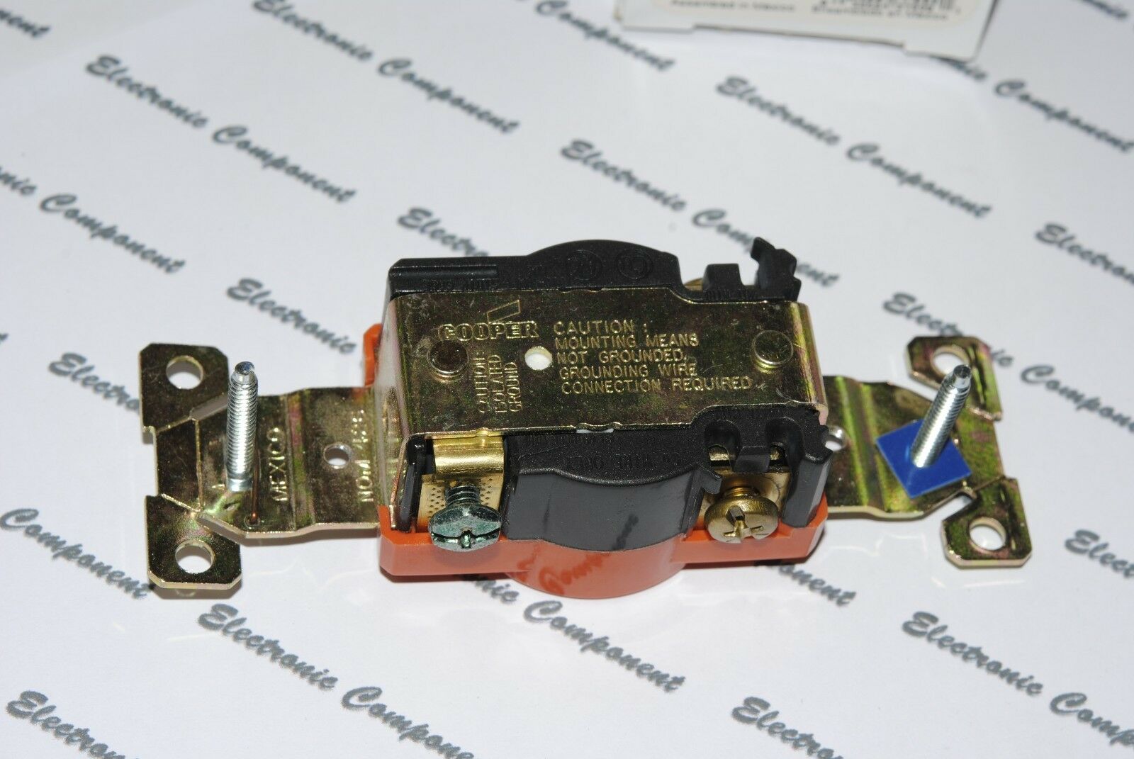 1pcs-COOPER WIRING IG8410RN IG Premium Hospital Single Receptacle 20A-250V