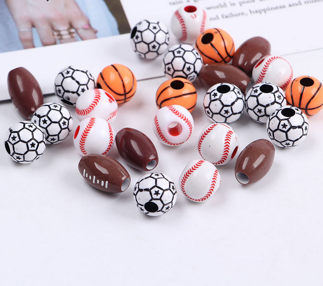 100pcs Mixing football/oval/spherical acrylic beads beaded Jewelry Accessories