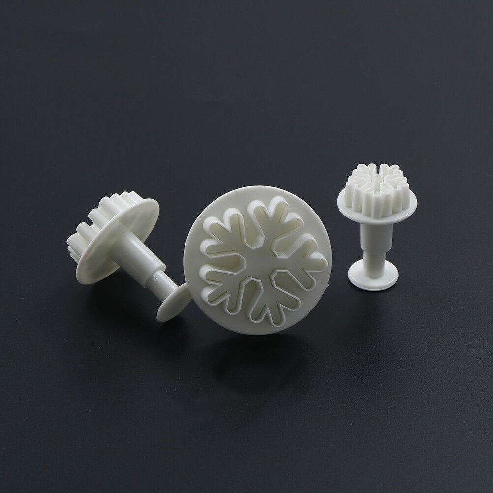 3pcs Snowflake Plunger Cutter Mold Sugarcraft Fondant Cake Decorating Tool.l8