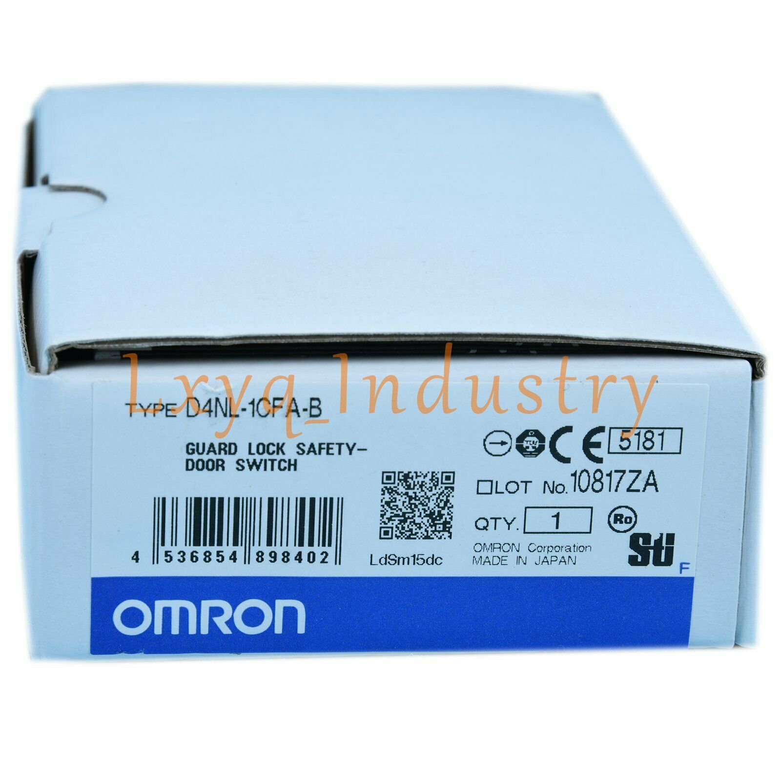 Omron safety switch D4NL-1CFA-B D4NL 1CFA B in box Brand New Quality Assurance