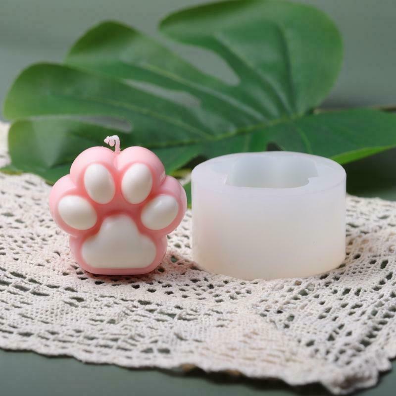 Unique Cat Paw Candle Silicone Mold Creative Handmade Aromatherapy Candle Mould