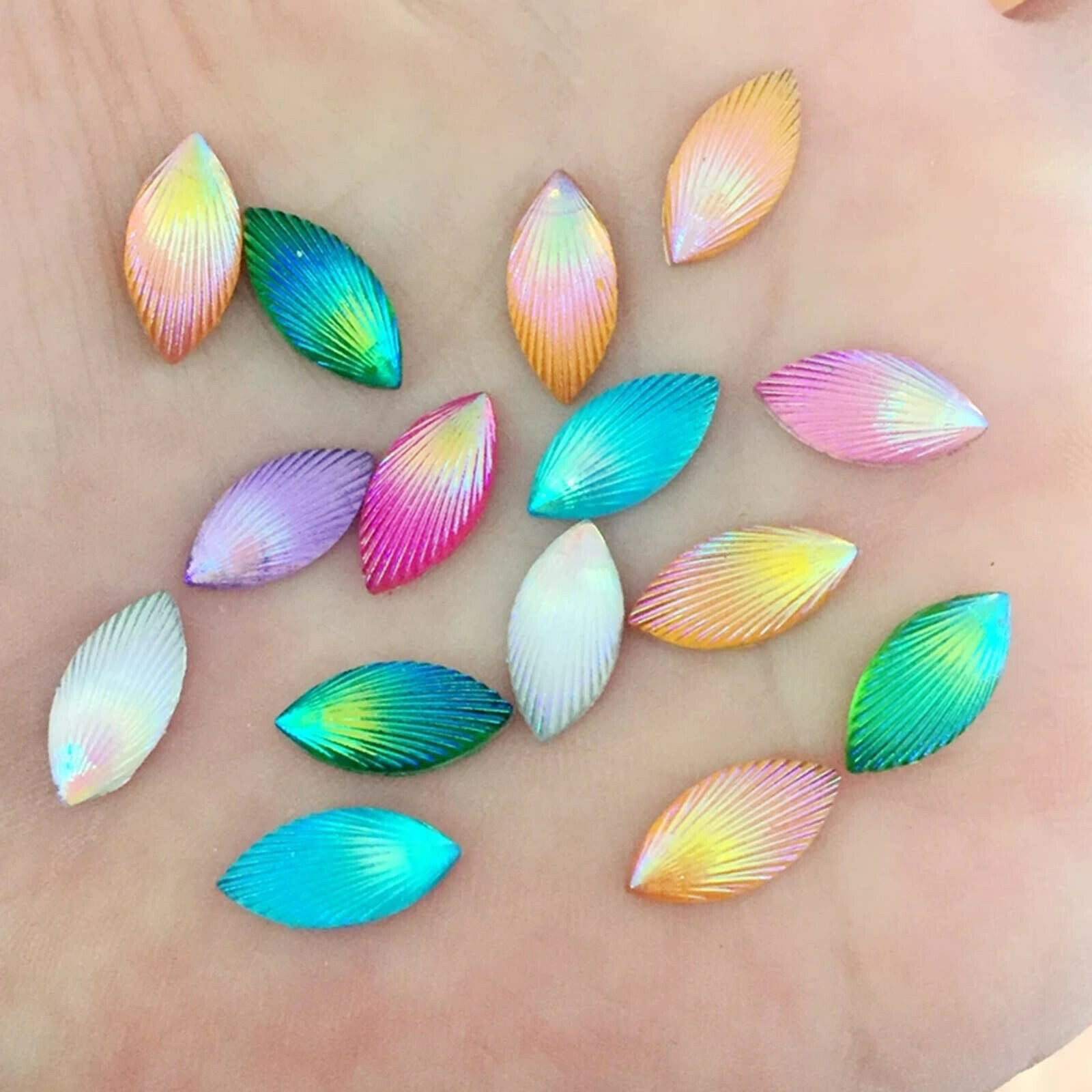 200 Pieces Mixed Colors Rhinestone Shining for Art Crafts Phone Case Bag