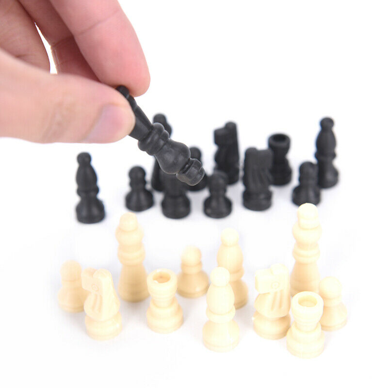 Chess Pieces Plastic Complete Chessmen International Chess Game Entertainmen Lt