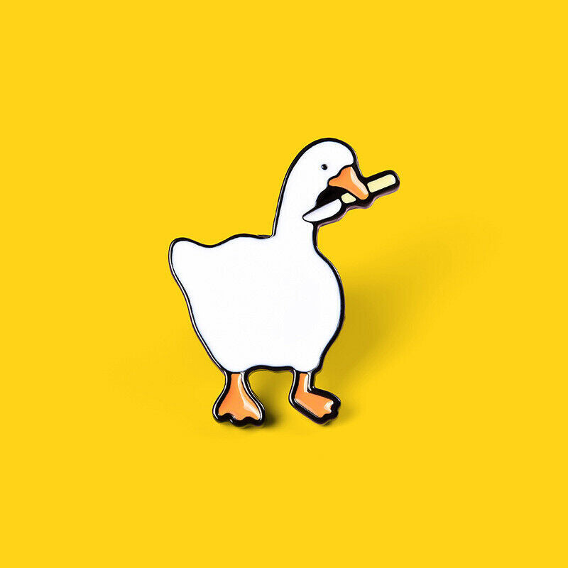 Fun game goose Brooches cartoon cute enamel white goose Badge Lapel  pi.l8
