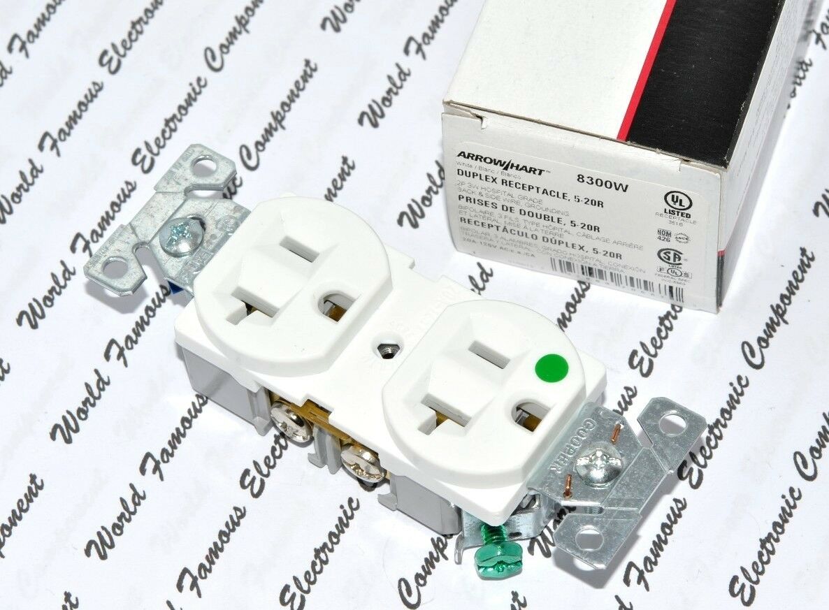 1pcs-COOPER WIRING 8300W  15A-125V NEMA 5-15 Hosptial Duplex Receptacle Outlet