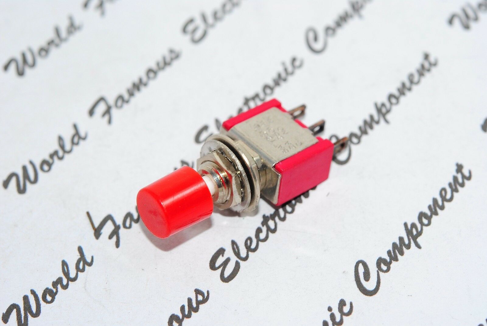 1pcs - 5A/125VAC 2A/250VAC COM/NO/NC Push Button Switch