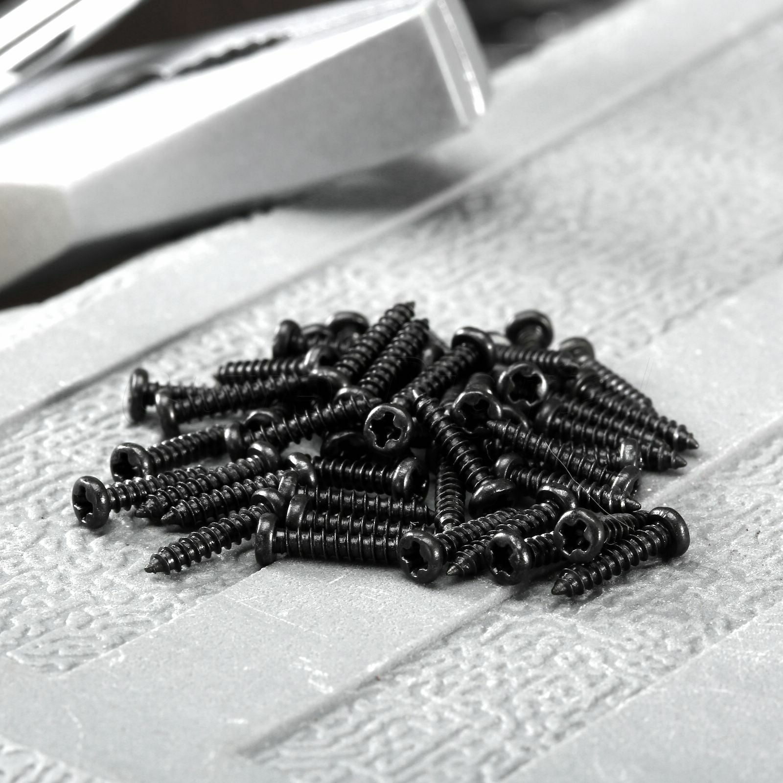 M2 x 10mm Carbon Steel Round Cross Head Self Tapping Screw  Fastener * 100
