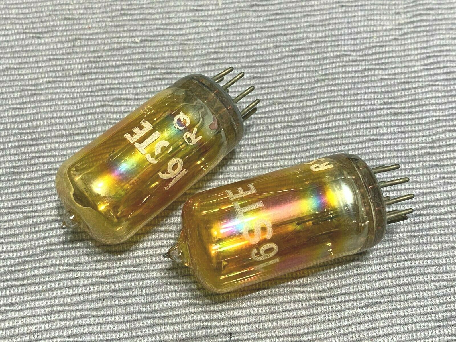 1PCS - STC L102/2K 16STE  Vacuum tube - NOS