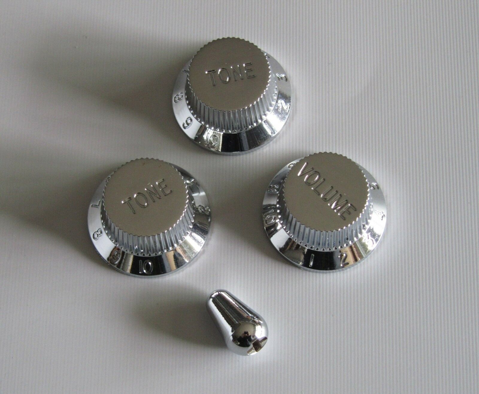 Chrome ST Guitar Volume Tone Knobs Guitar Switch Tip Cap fits Fender Strat