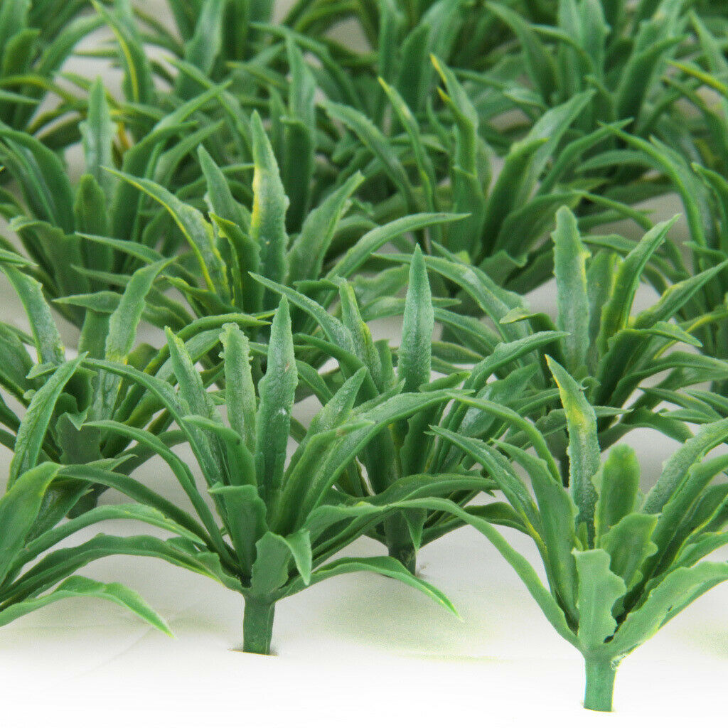 100Pcs DIY Mini Grass for Railway Sandtable Scenery Decors Photo Props Accs