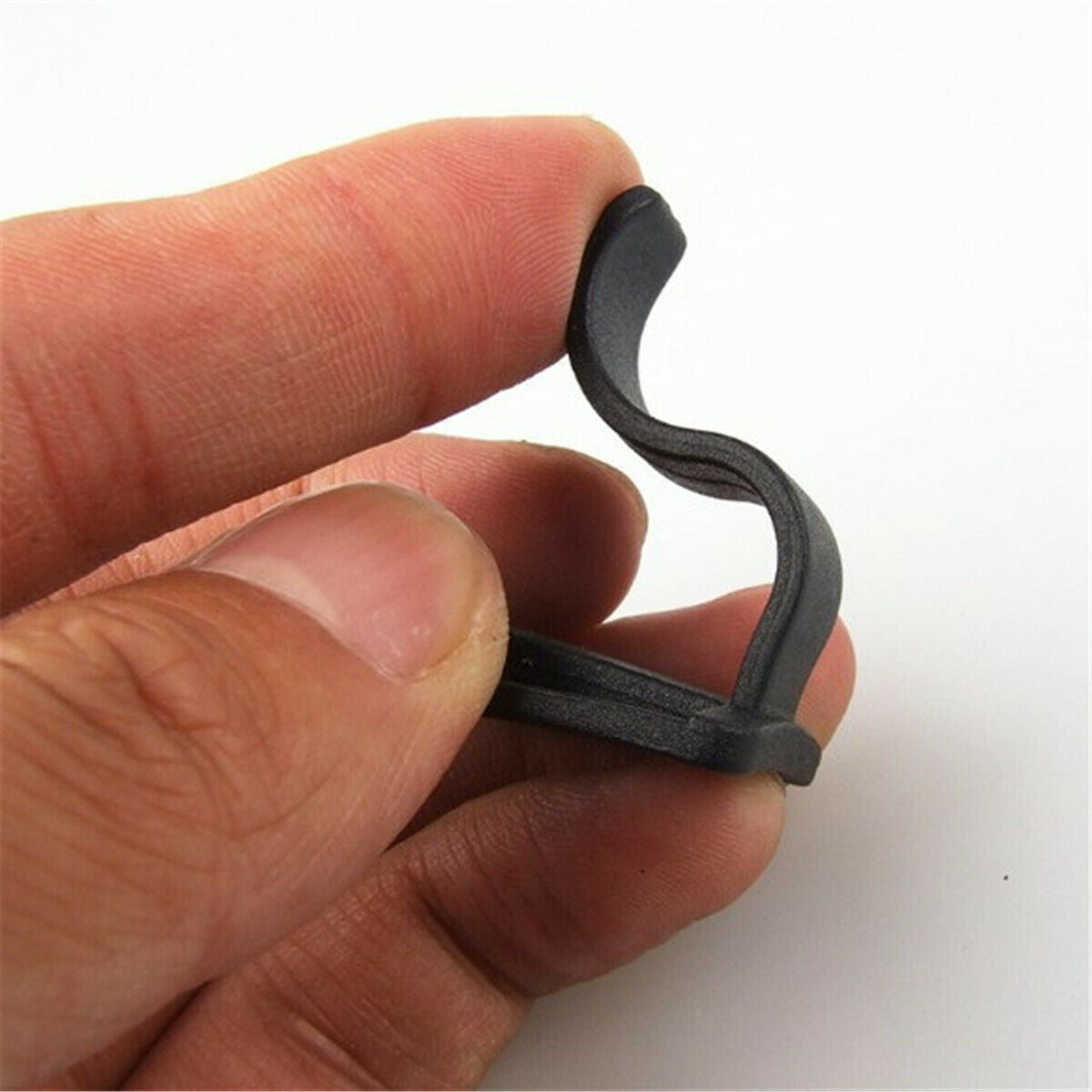 4pcs Rotatable Water Bladder Tube Trap Hose Clip for Webbing Travel Backpack