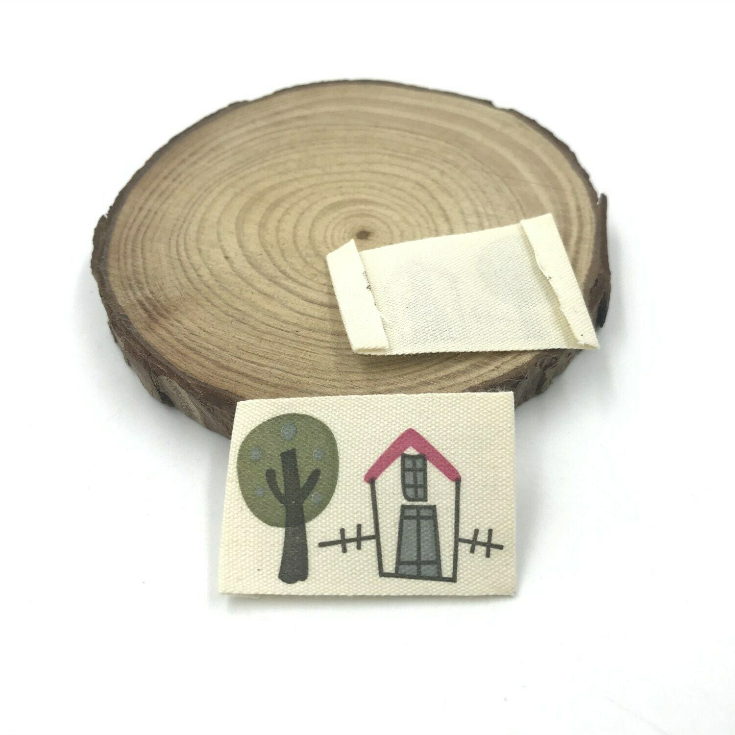 100pcs Clothing Cloth labels washable house tree pattern label sewing Accessory