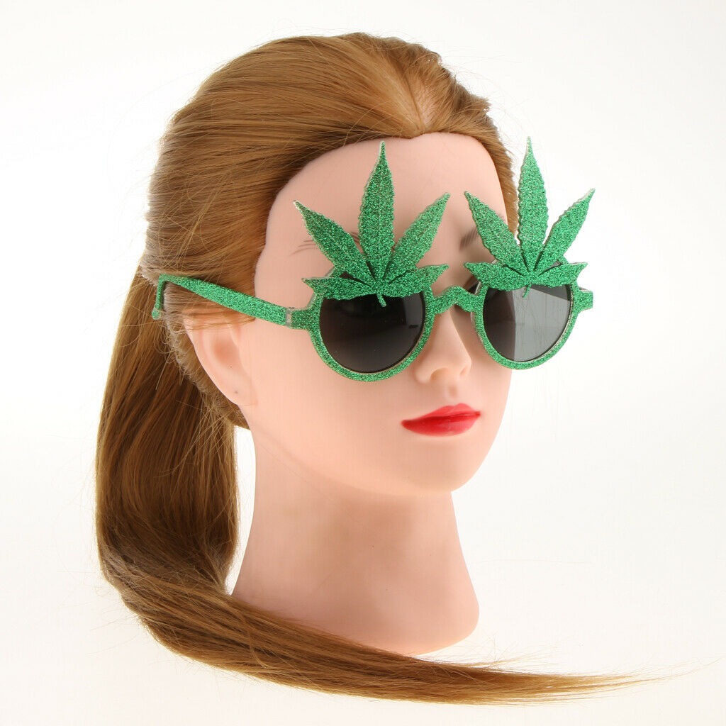 Novelty Glitter Green Maple Leaf