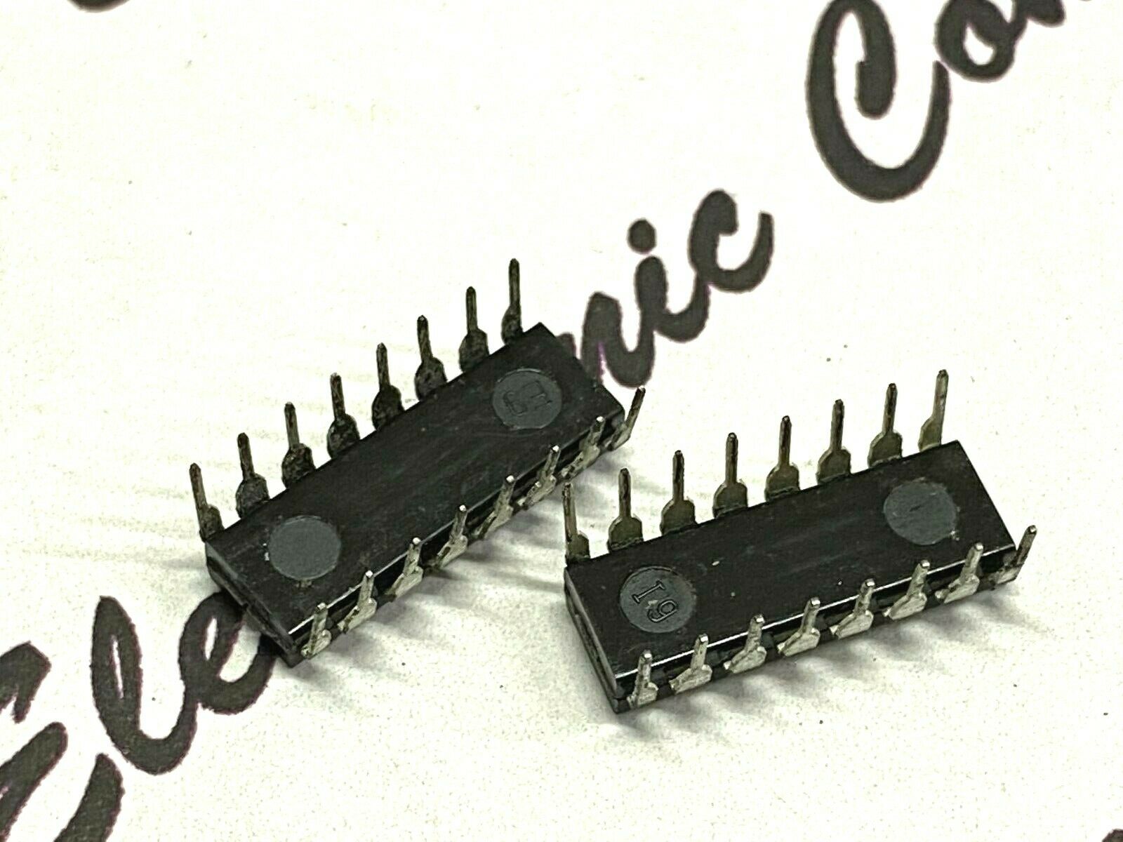2pcs - 0685-0001 127-340-001 DIP-14 Integrated Circuit (IC)