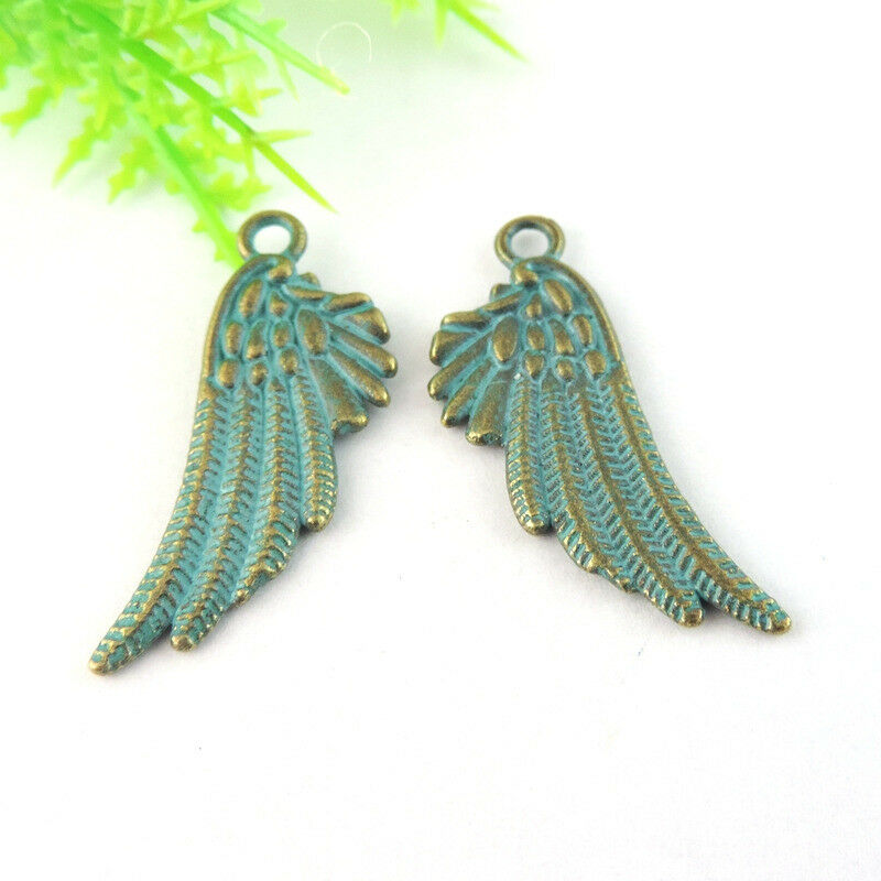 30pcs Antiqued Patina Alloy Wing Shaped Pendant Charms 30*11*2mm