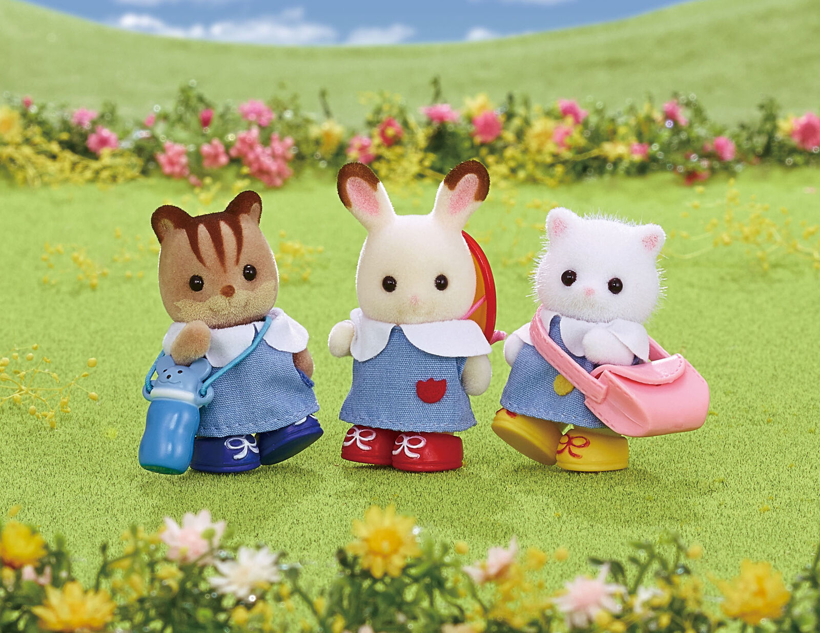 New! 5262 Sylvanian Families Nursery Friends inc 3 Figures & Accessories Age 3+