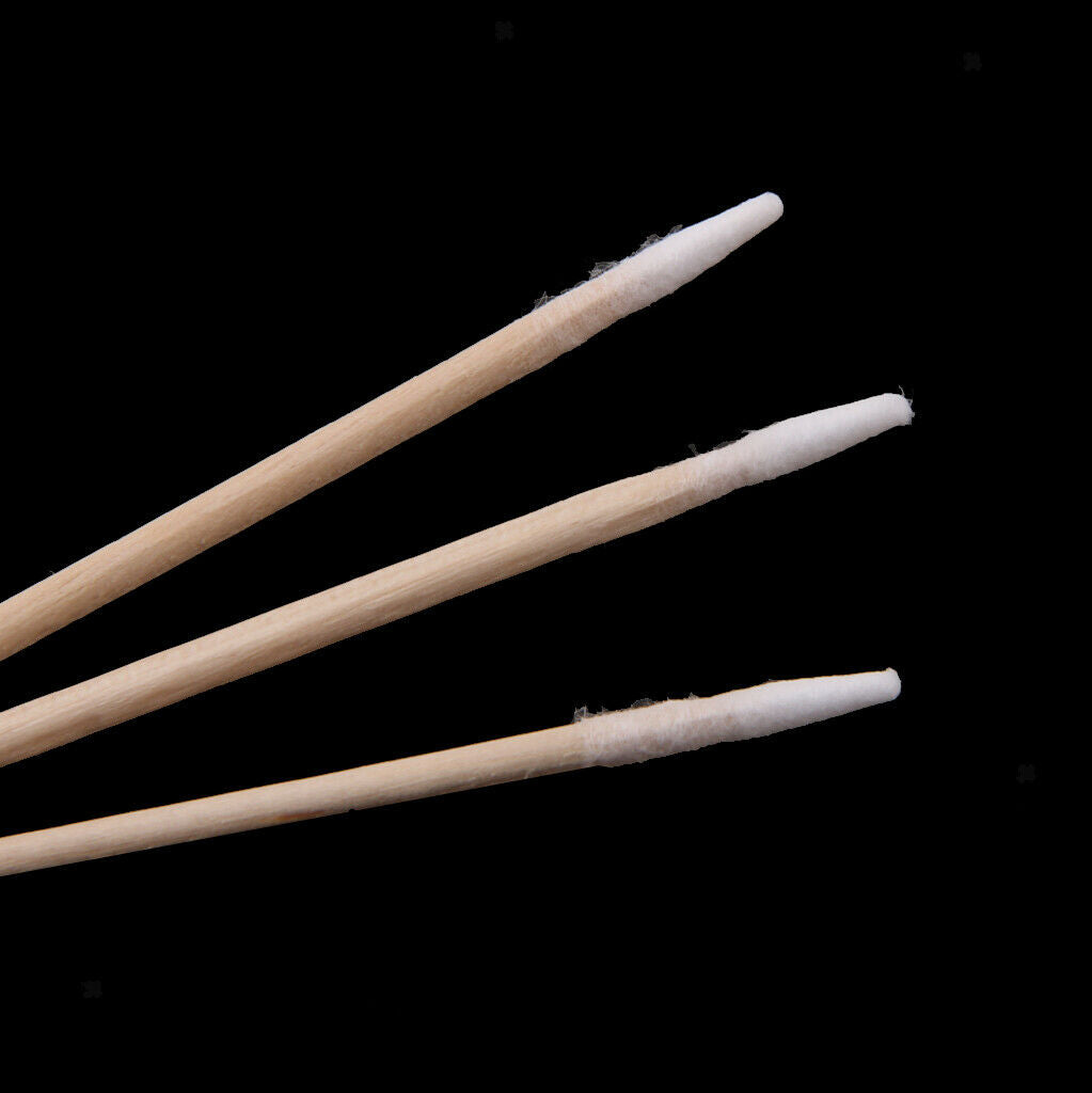 200x Cotton Swab Sticks Wooden Ear Buds