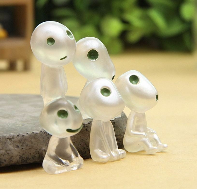 Lovely Glow in Dark Luminous Princess Mononoke Forest Spirit Elf Kodama 5pcs/Set