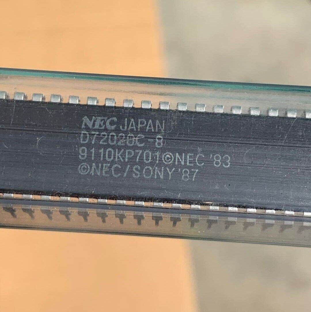 1PCS  IC NEC DIP-40 UPD72020C-8 D72020C-8 D72020C8 D72020C D72020