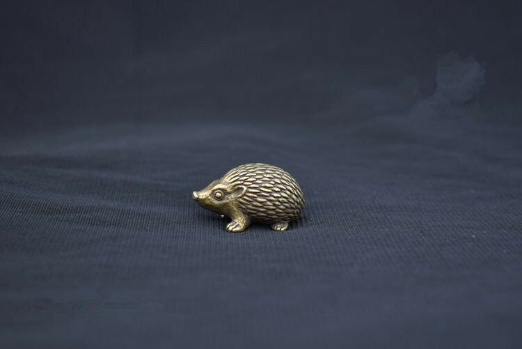 China Pure brass hedgehog small statue