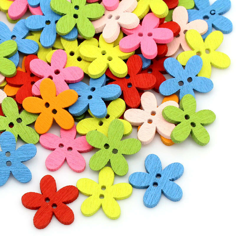 200PCs Wooden Buttons Flowers Sewing Scrapbooking Flowers Shaped 2 Holes Mixed