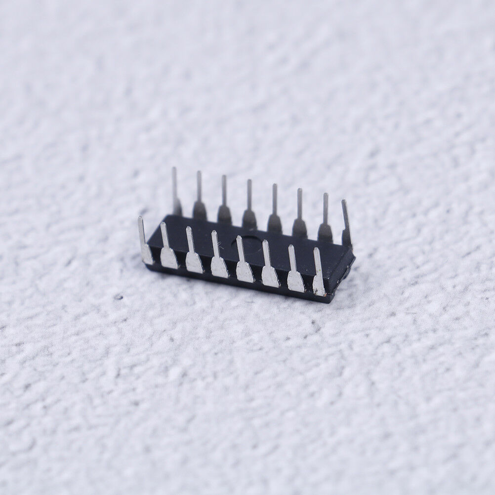 10PCS/LOT CD4051BE CD4051 4051BE 4051 analog switch directly into DIP-16 A.Z Tt